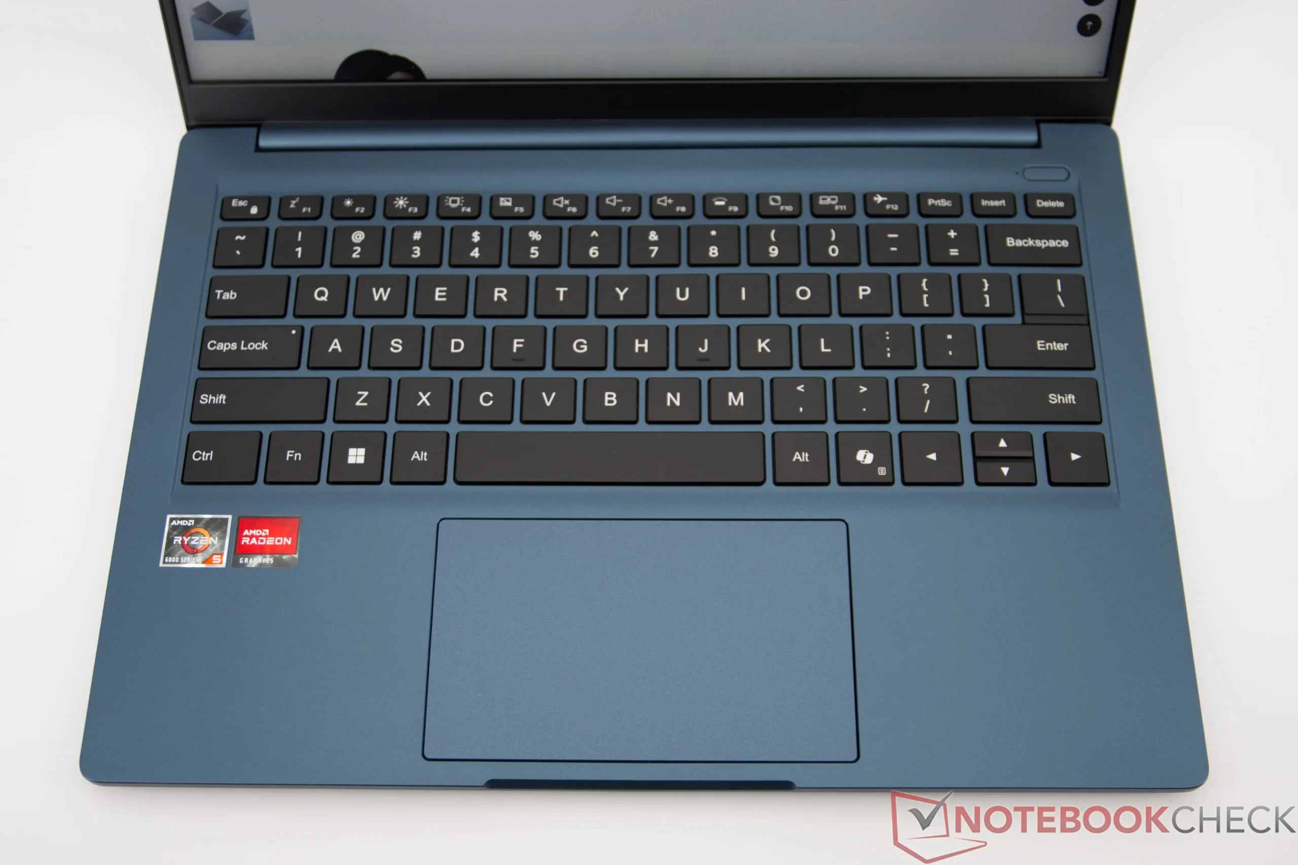14-inch notebook at a low price: Chuwi CoreBook Air with AMD Ryzen