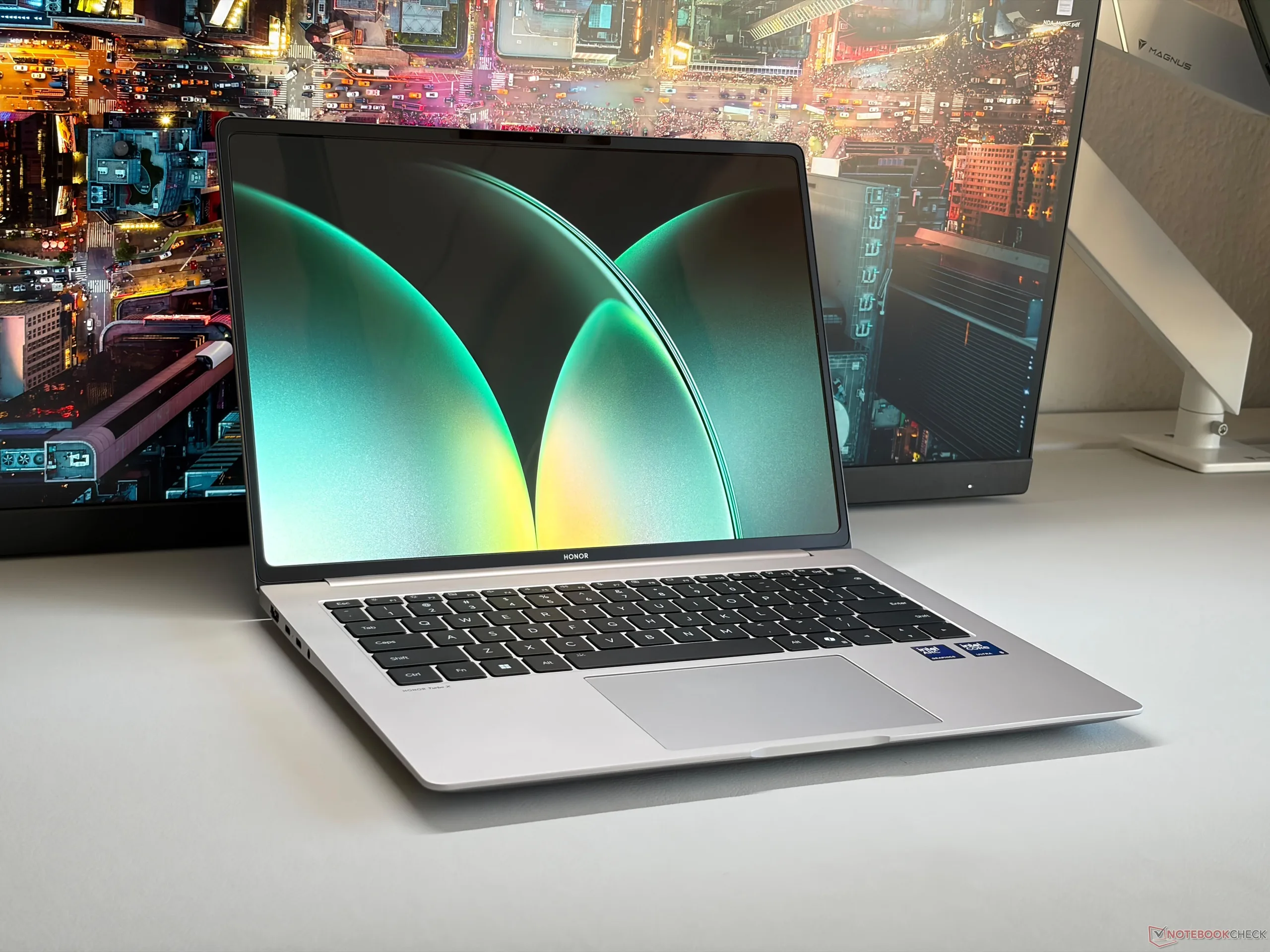 【最終値下げ】極美品 HONOR MagicBook Pro 14 2026 Honor MagicBook Pro 14 2026 - Notebookcheck Reviews Collection