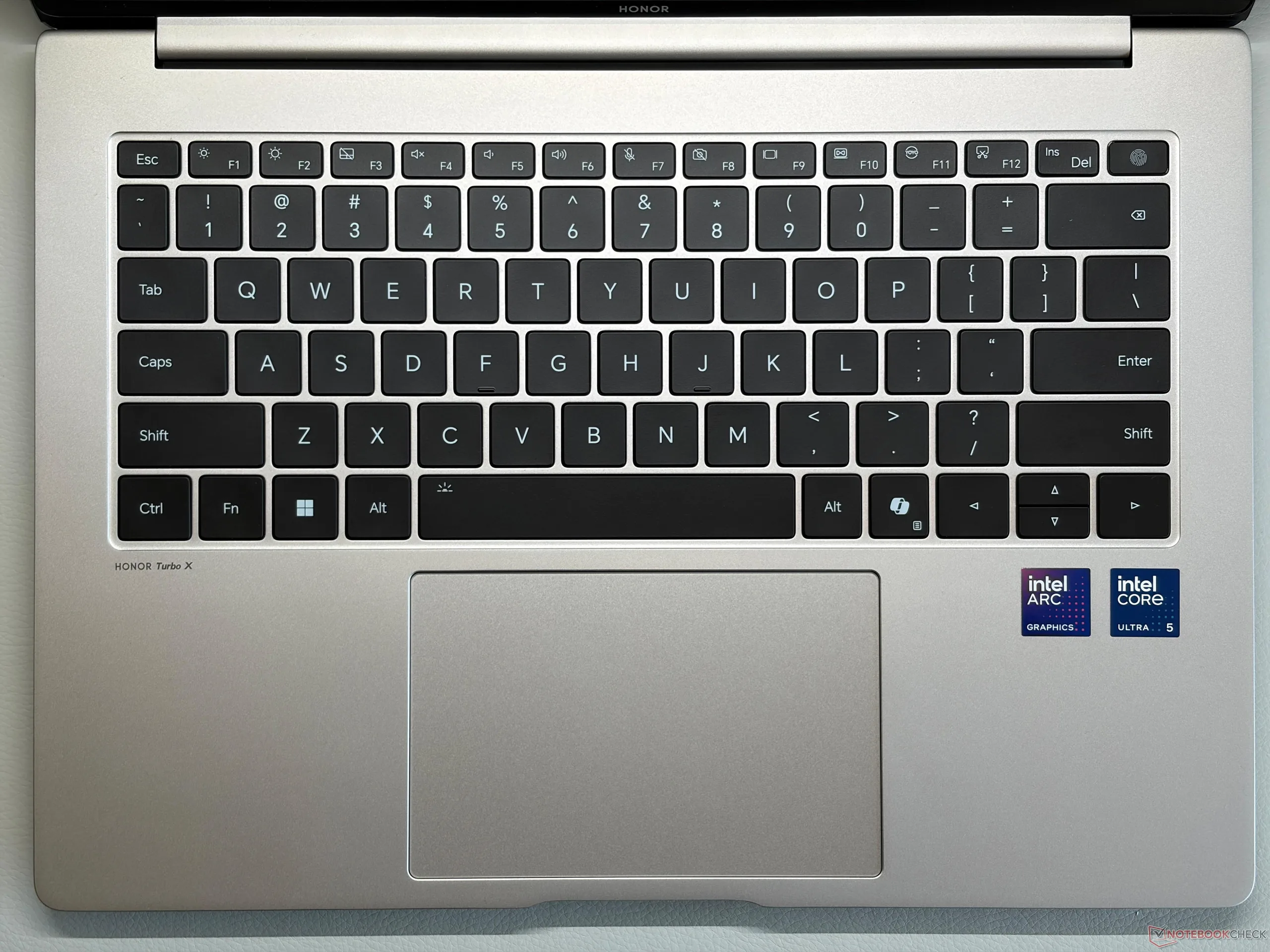 Honor MagicBook Pro 14 2026 Laptop Review - OLED all-rounder