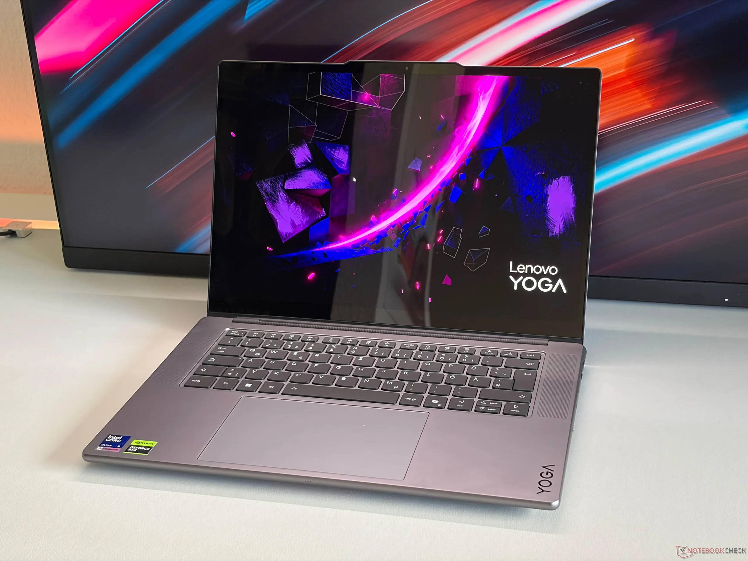 Lenovo's Yoga Pro 7i 15 G11 is one of the first multimedia laptops