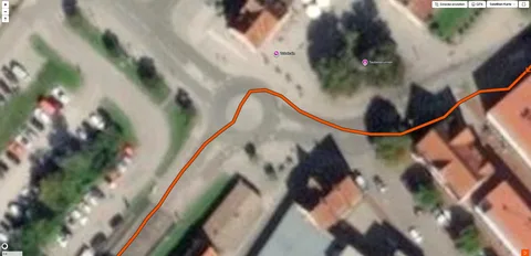 Tracking Motorola Edge 70 Max roundabout