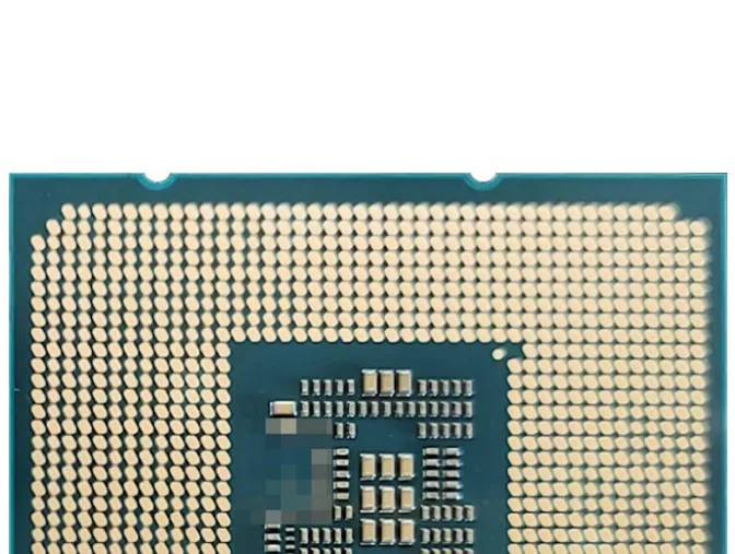 Intel_Alder_Lake_S_CPU_photo1-