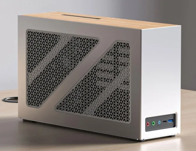 Minisforum-ITX-mini-PC-6-liter