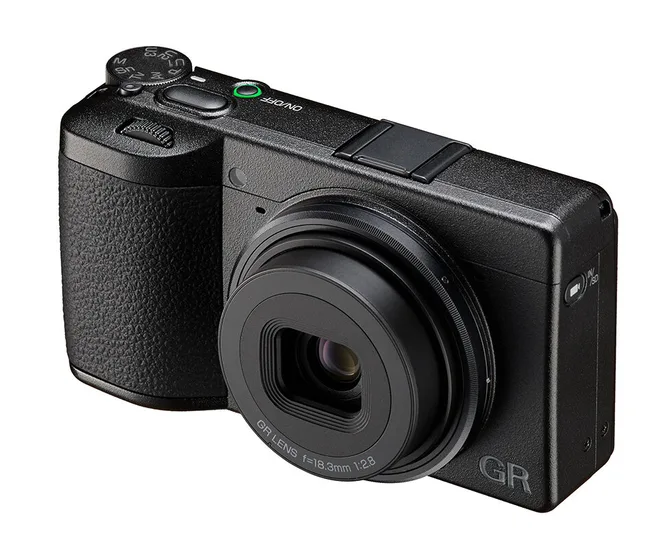 Ricoh-GR-IV-compact-digital-