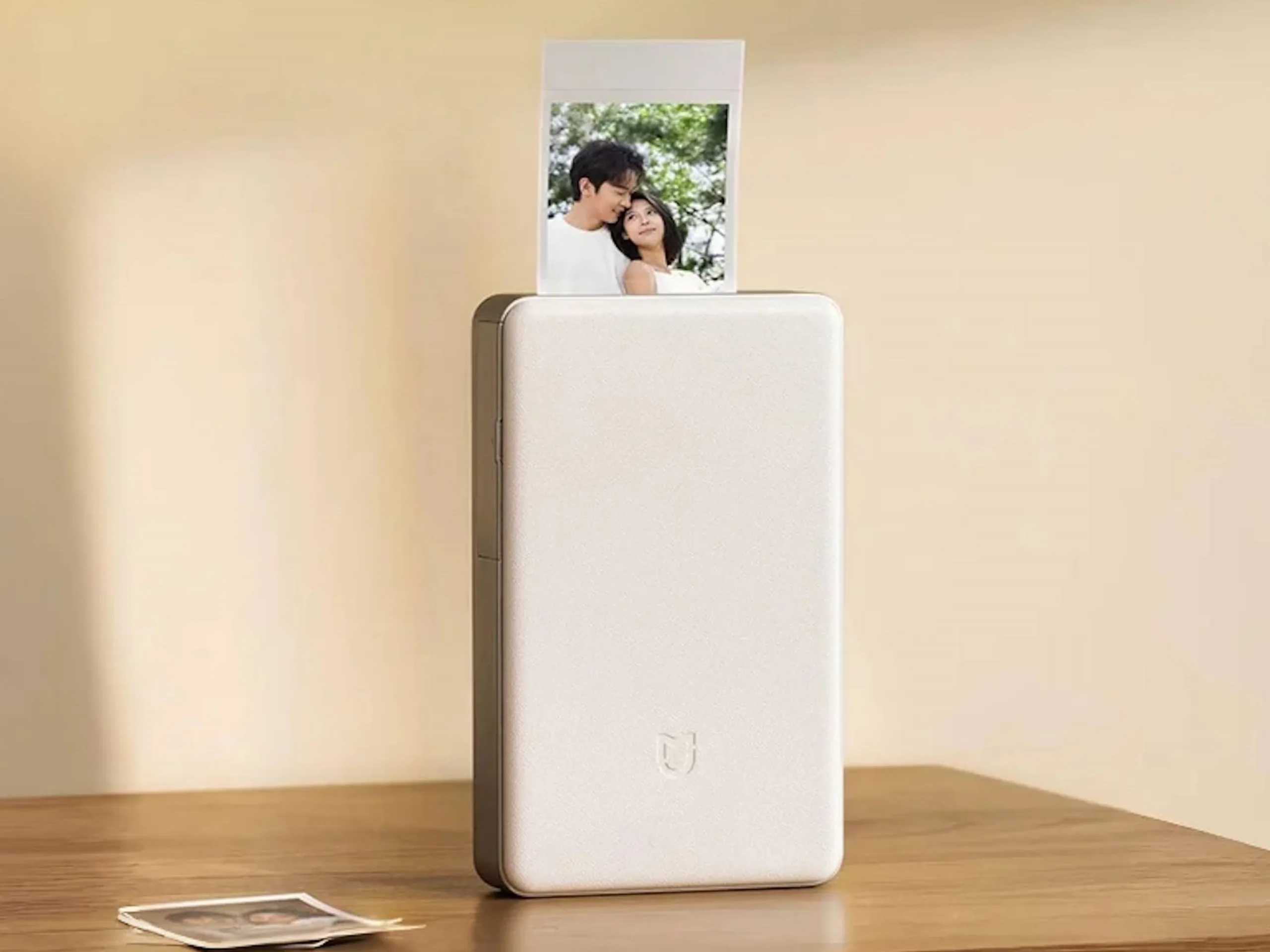 Xiaomi Pocket Photo Printer Pro launches with AR and voice message