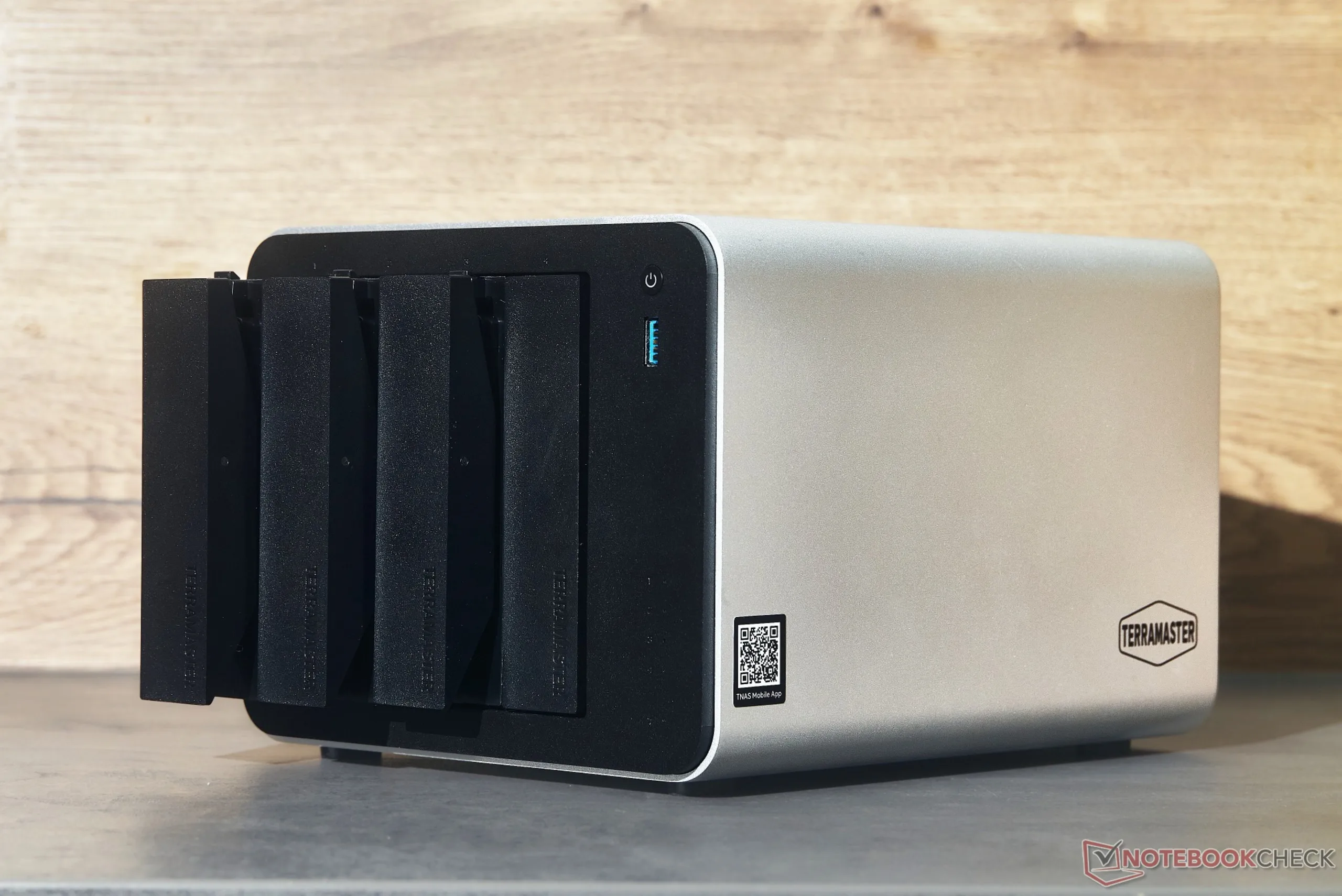 Hands-on review: TerraMaster F4-425 Pro delivers twice the
