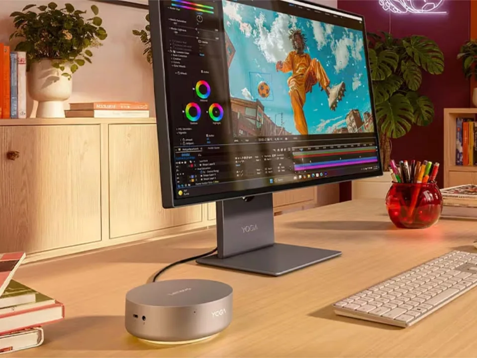 Yogi Mini Computer “Lenovo Yoga Mini i” ir viens no mazākajiem “Panther Lake ...