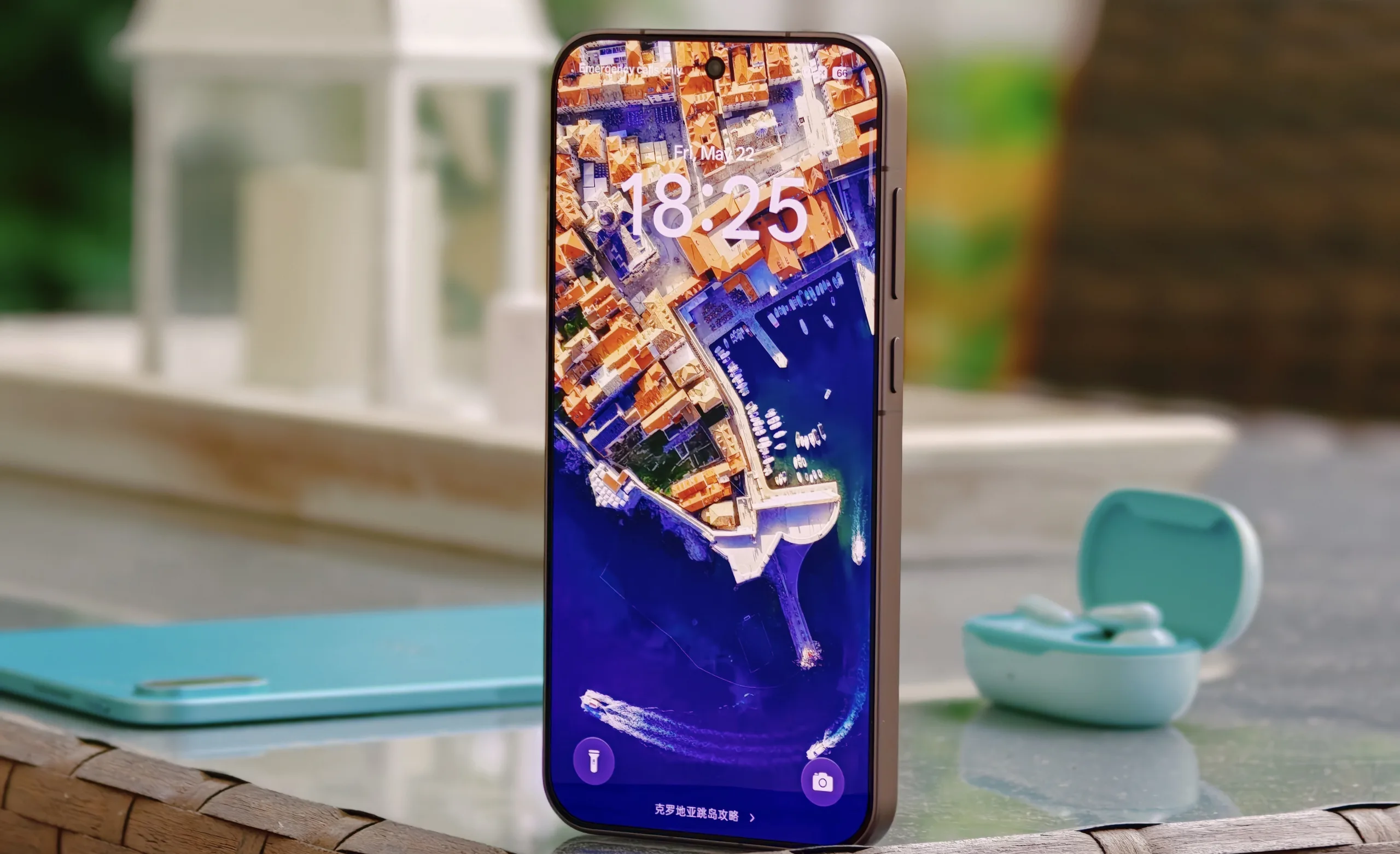 Oppo Find X9s Pro - Notebookcheck Reviews Collection