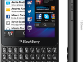 Review BlackBerry Q5 Smartphone