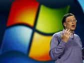 Bill Gates says Surface and other Windows 8 tablets can co-exist