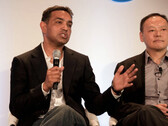 Analyst lowers revenue forecasts for Motorola Xoom due to poor sales