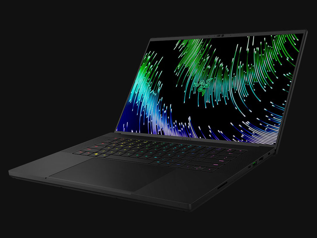 Razer Blade 16 - Review 2023 - PCMag Middle East