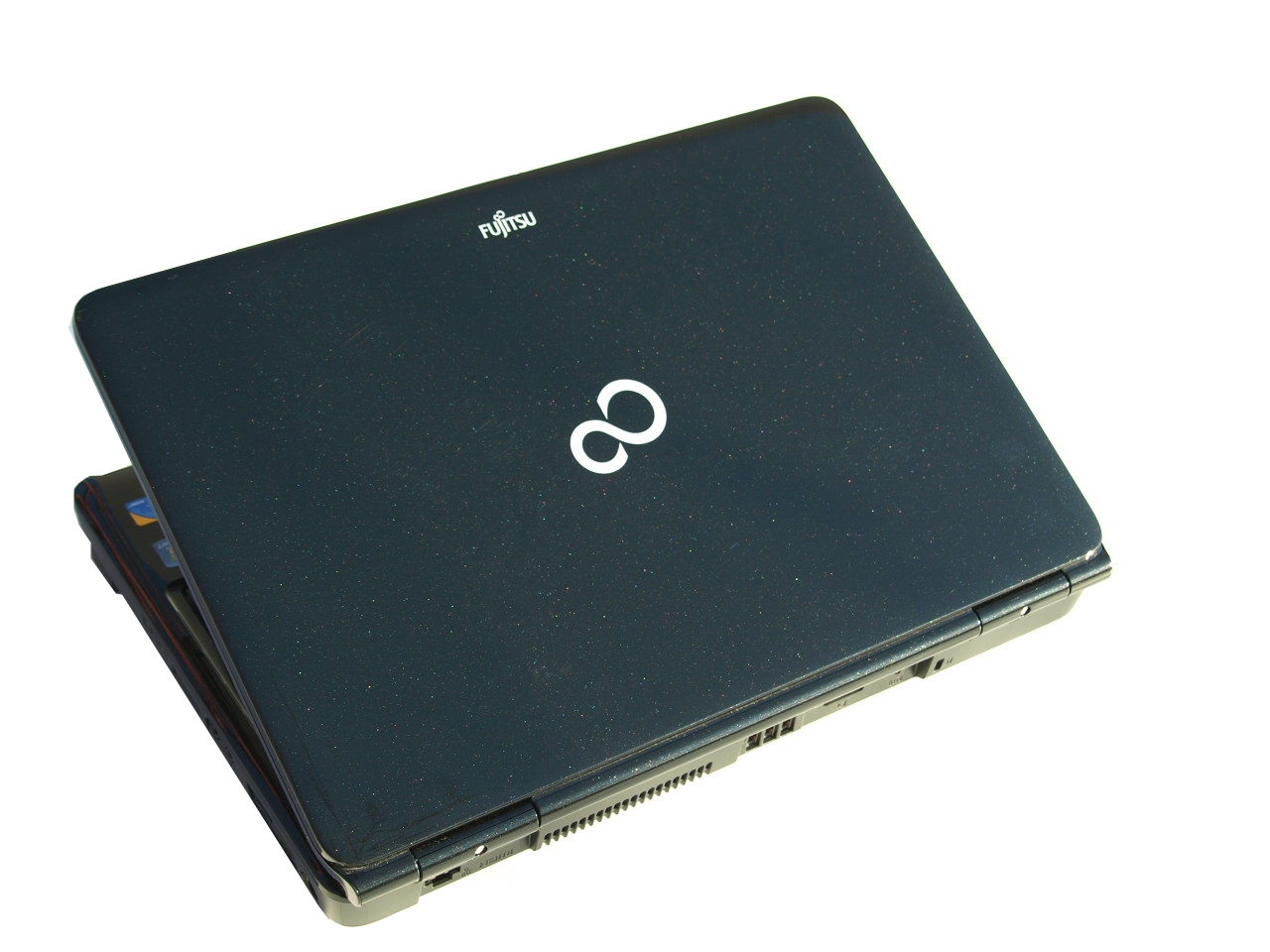 Fujitsu Lifebook AH Series - Notebookcheck.net External Reviews