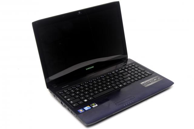 samsung r830