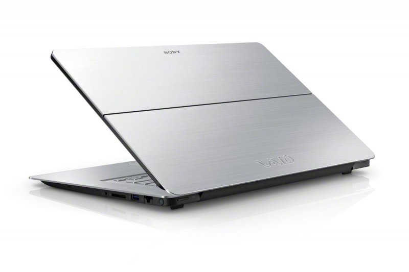 Sony Vaio Fit multi-flip SV-F13N1L2E/S - Notebookcheck.net