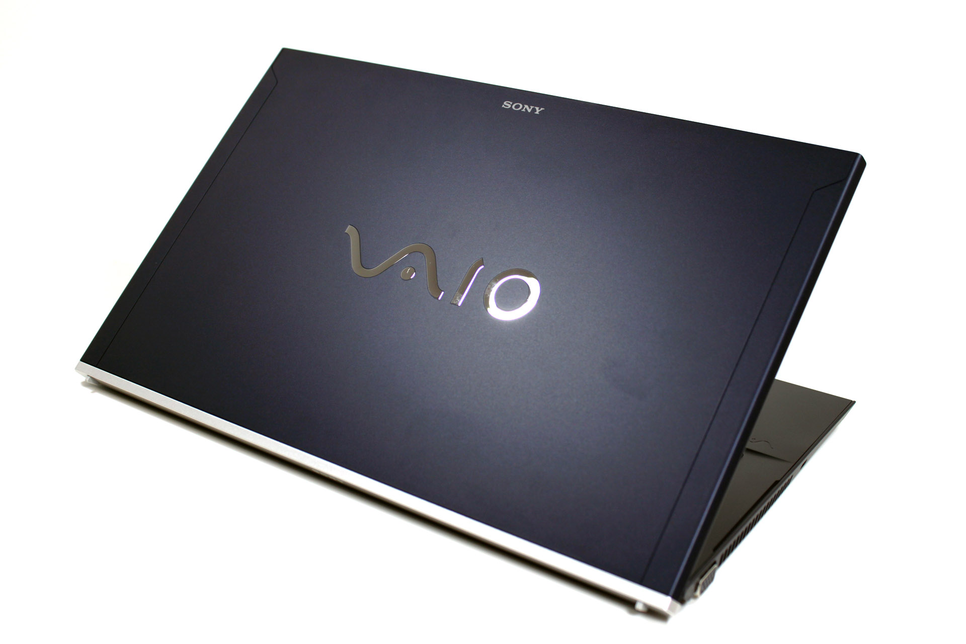 Sony Vaio VPC-Z21Q9E - Notebookcheck.net External Reviews
